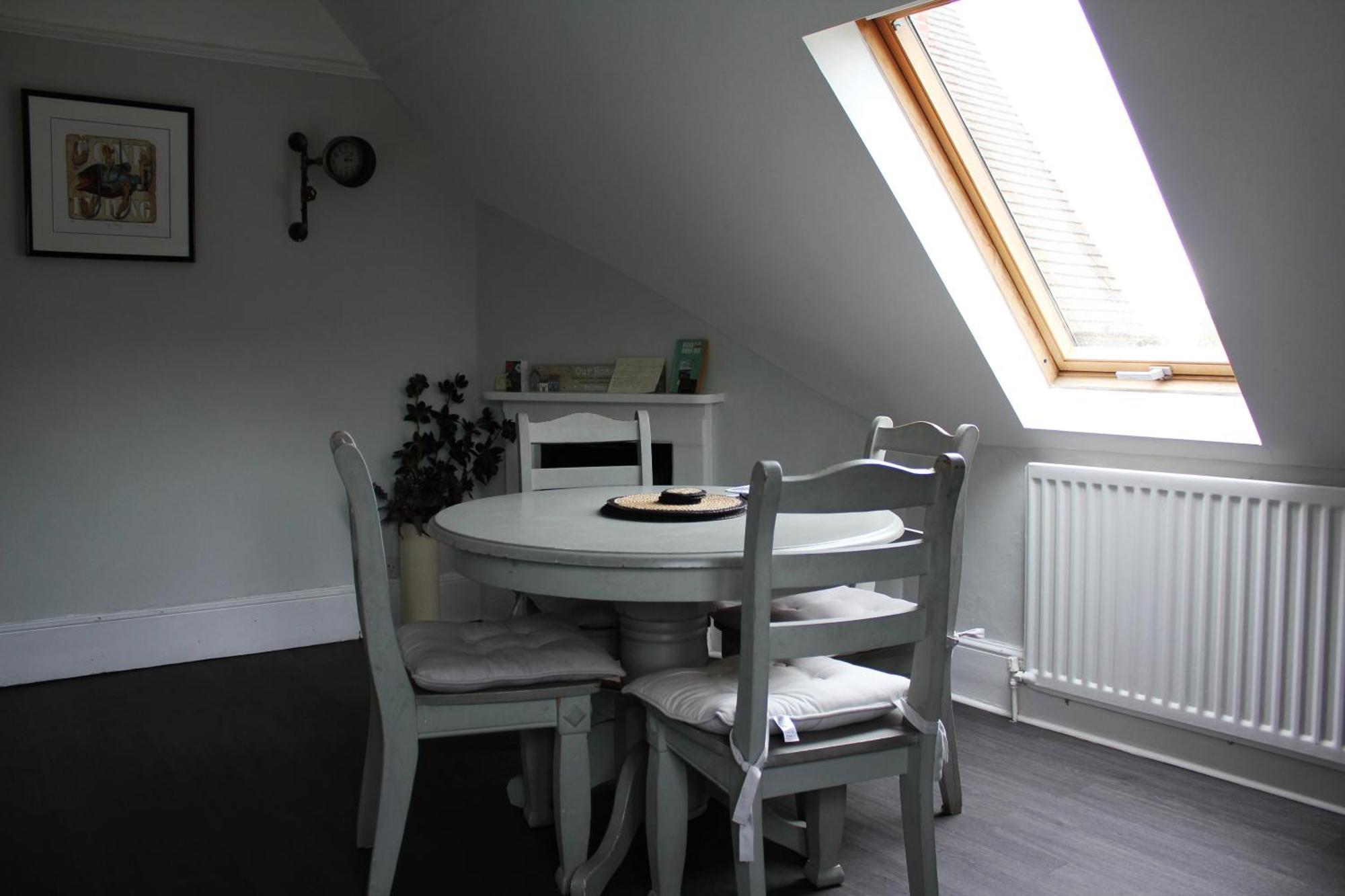 Lovely 3 Bed Condo Reigate Exterior foto